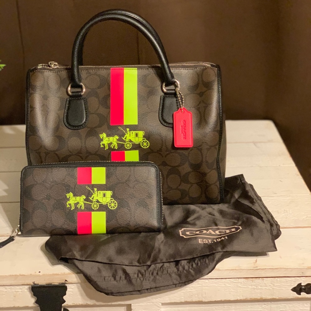 Coach Bennett Neon Stripe